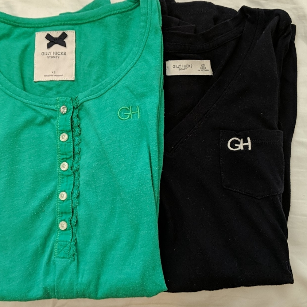 🔮5/$25 Gilly Hicks Henley/long sleeve - Picture 2 of 4